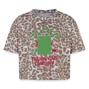 Carte à collectionner Carbooard Brillante Me Rend Heureux - T-shirt boxy femme léopard premium - Leopard print - Devant - AI Model Female 172 dark (172cm)