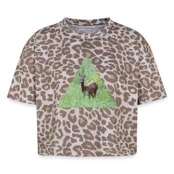 Deer in the tall grass - Boxy Leo Women's Premium Organic T-Shirt - Leopard print - Front - AI Model Female 172 dark (172cm)