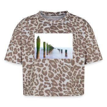 Long exposure  spurn point   - Boxy Leo Women's Premium Organic T-Shirt - Leopard print - Front - AI Model Female 172 dark (172cm)