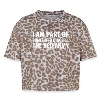 Fette kollektive typografische Bestätigung - Boxy Leo Frauen Premium Organic T-Shirt - Leopard print - Vorne - AI Model Female 172 dark (172cm)