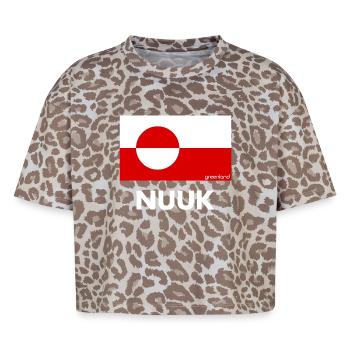 Greenland Flag - Nuuk - Grönland - Denmark - Boxy Leo Frauen Premium Organic T-Shirt - Leopard print - Vorne - AI Model Female 172 dark (172cm)