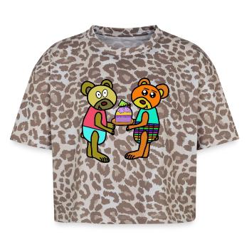 Teddy Valentin Muffin Kuchen Geburtstag Bär - Boxy Leo Frauen Premium Organic T-Shirt - Leopard print - Vorne - AI Model Female 172 dark (172cm)