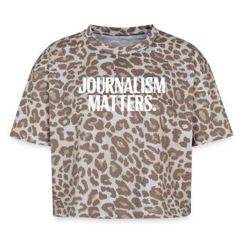 Journalism Matters - Boxy Leo Women's Premium Organic T-Shirt - Leopard print - Front - AI Model Female 172 dark (172cm)