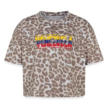 Venezuela Flag Wordmark - Boxy Leo Women's Premium Organic T-Shirt - Leopard print - Front - AI Model Female 172 dark (172cm)