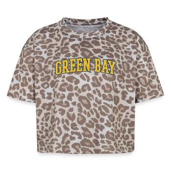 Green Bay Wisconsin - Boxy Leo Women's Premium Organic T-Shirt - Leopard print - Front - AI Model Female 172 dark (172cm)