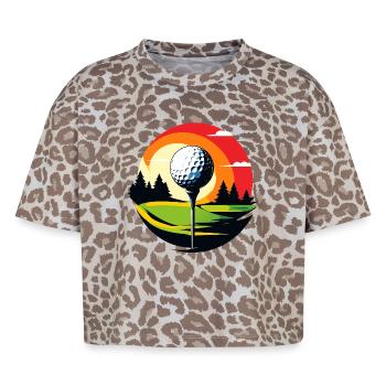 Golfball Golfplatz Golftee Landschaft Golf Motiv - Boxy Leo Frauen Premium Organic T-Shirt - Leopard print - Vorne - AI Model Female 172 dark (172cm)