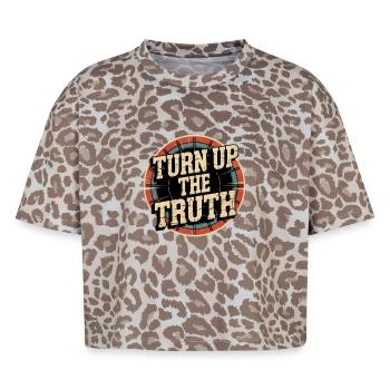 Retro Grunge – Turn Up The Truth - Boxy Leo Frauen Premium Organic T-Shirt - Leopard print - Vorne - AI Model Female 172 dark (172cm)