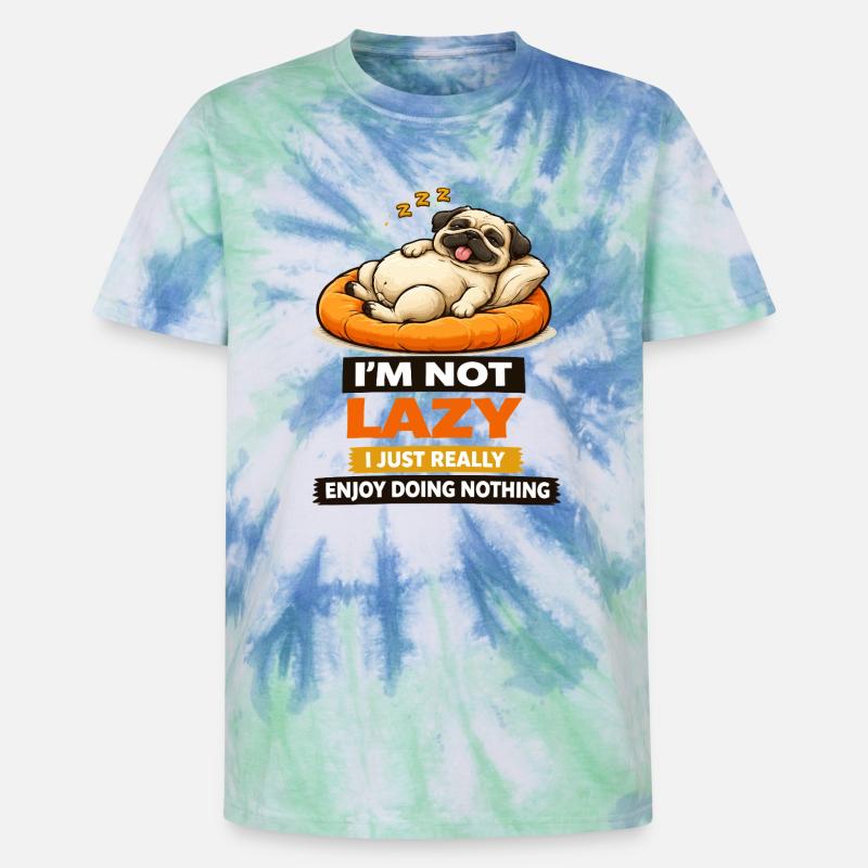 Ikke doven, bare nyder ingenting, Pug - Unisex Premium tie-dye T-shirt - spiralblå