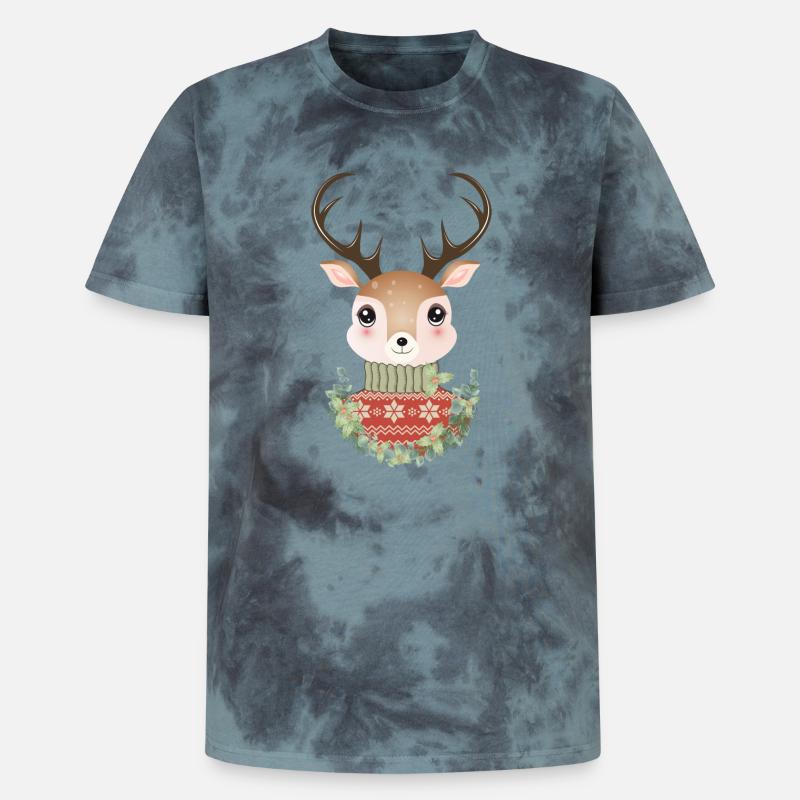 niedlicher Hirsch mit Pullover und Weihnachtskranz - Unisex Premium Tie Dye T-Shirt - Schwarz/Blau