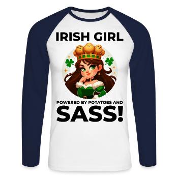 Drôle d’Irish Girl : Propulsé par des pommes de terre et Sass - T-shirt baseball manches longues Homme - blanc/marine - Devant - Nik (191cm)