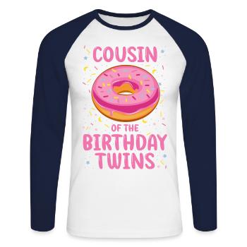 Cousin des jumeaux d’anniversaire - T-shirt baseball manches longues Homme - blanc/marine - Devant - Nik (191cm)