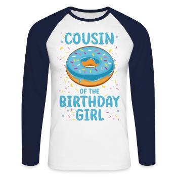 Cousin de l’enfant d’anniversaire - T-shirt baseball manches longues Homme - blanc/marine - Devant - Nik (191cm)