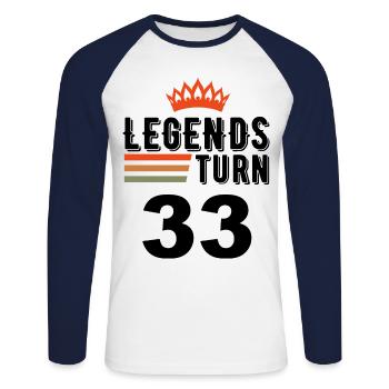 33 Anniversaire, les légendes ont 33 ans - T-shirt baseball manches longues Homme - blanc/marine - Devant - Nik (191cm)