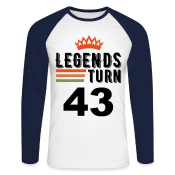 43 Geburtstag, Legenden werden 43 Jahre alt - Unisex Baseballshirt langarm - Weiß/Navy - Vorne - Nik (191cm)