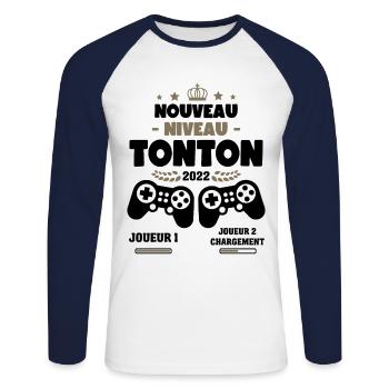 Futur Tonton 2022 Cadeau Gamer Geek Annonce Grosse - T-shirt baseball manches longues Homme - blanc/marine - Devant - Nik (191cm)