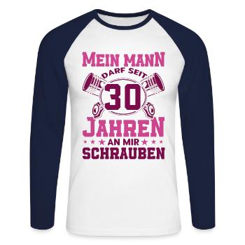Perlenhochzeit Ehepaar 30. Hochzeitstag Geschenk - Unisex Baseballshirt langarm - Weiß/Navy - Vorne - Nik (191cm)