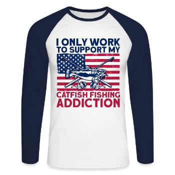 Ich arbeite Angeln zu finanzieren Welsangeln Gesch - Unisex Baseballshirt langarm - Weiß/Navy - Vorne - Nik (191cm)