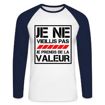 Je ne vieillis pas je prends de la valeur - T-shirt baseball manches longues Homme - blanc/marine - Devant - Nik (191cm)