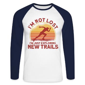 Ultramarathon Coureur Ultramarathon Ultralauf Gesche - T-shirt baseball manches longues Homme - blanc/marine - Devant - Nik (191cm)