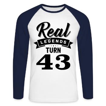 Real Legends fête ses 43 ans, 43 ans - T-shirt baseball manches longues Homme - blanc/marine - Devant - Nik (191cm)