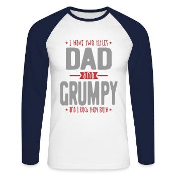 Ich habe zwei Titel Papa und Grumpy | Vater und Opa - Unisex Baseballshirt langarm - Weiß/Navy - Vorne - Nik (191cm)
