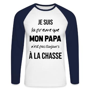 La preuve que mon papa pas toujours chasse - T-shirt baseball manches longues Homme - blanc/marine - Devant - Nik (191cm)