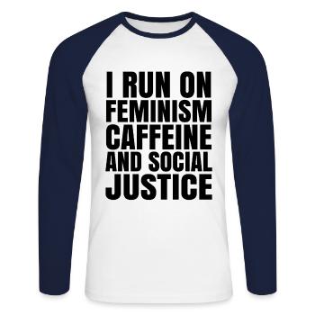 I Run On Feminism Caffeine And Social Justice Gay - Unisex Baseballshirt langarm - Weiß/Navy - Vorne - Nik (191cm)