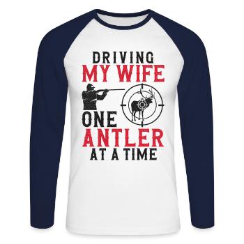 Buck Deer Hunting Hunter Wife - Unisex Baseballshirt langarm - Weiß/Navy - Vorne - Nik (191cm)