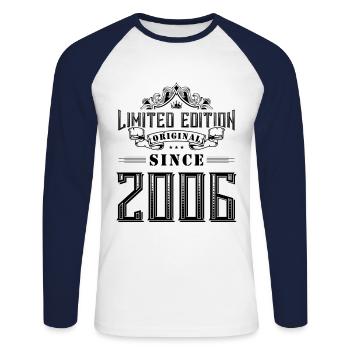 Édition limitée 2006 - T-shirt baseball manches longues Homme - blanc/marine - Devant - Nik (191cm)