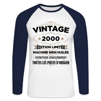 Vintage 2000 Édition Limitée - T-shirt baseball manches longues Homme - blanc/marine - Devant - Nik (191cm)