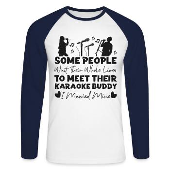 Chanteur de karaoké Mari Femme - T-shirt baseball manches longues Homme - blanc/marine - Devant - Nik (191cm)