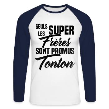 Les Super Freres sont Promus Tonton Grossesse - T-shirt baseball manches longues Homme - blanc/marine - Devant - Nik (191cm)