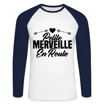 Femme Petite Merveille En Route Future Grossesse - T-shirt baseball manches longues Homme - blanc/marine - Devant - Nik (191cm)