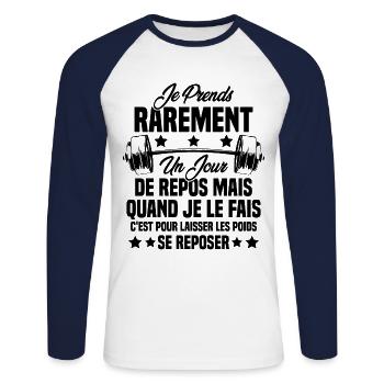 Je prends rarement un jour de repos Gym Muscu - T-shirt baseball manches longues Homme - blanc/marine - Devant - Nik (191cm)
