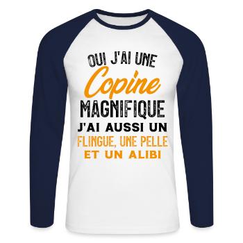 Oui J'ai une Copine Magnifique - Humour Couple - T-shirt baseball manches longues Homme - blanc/marine - Devant - Nik (191cm)