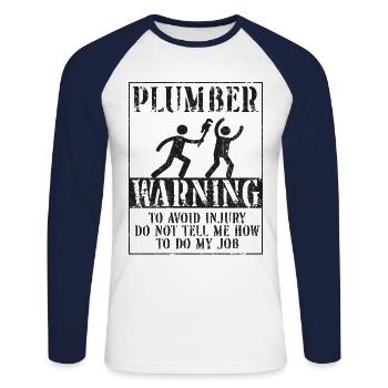 Plombier Plombier Plombier Vintage Plombier - T-shirt baseball manches longues Homme - blanc/marine - Devant - Nik (191cm)