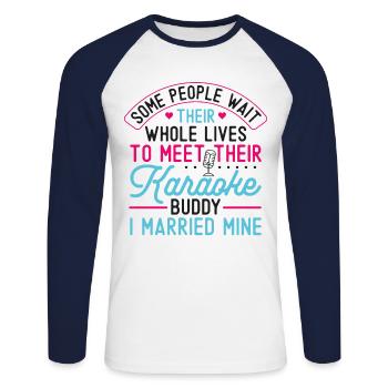 Chanteur de karaoké Mari Femme - T-shirt baseball manches longues Homme - blanc/marine - Devant - Nik (191cm)