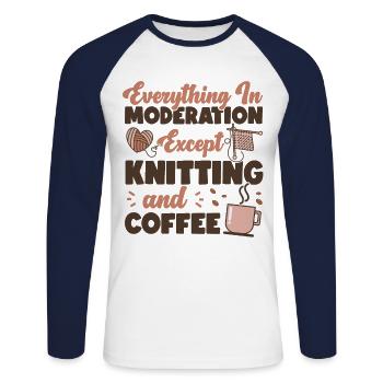 Knitting Knitter Coffee Everything - Unisex Baseballshirt langarm - Weiß/Navy - Vorne - Nik (191cm)