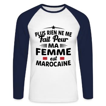 Plus Rien Ne Me Fait Peur Femme Marocaine Humour - T-shirt baseball manches longues Homme - blanc/marine - Devant - Nik (191cm)