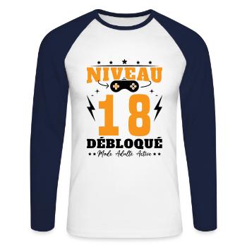 Niveau 18 Débloqué Anniversaire 18 Ans - T-shirt baseball manches longues Homme - blanc/marine - Devant - Nik (191cm)
