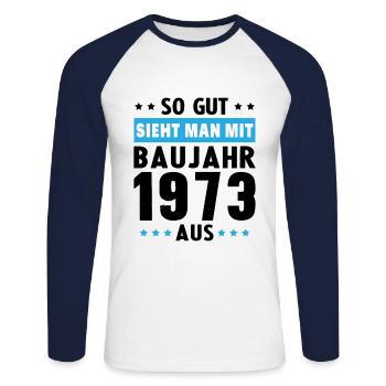 Geschenk Geburtstag 1973 Frau Mann Geschenkidee - Unisex Baseballshirt langarm - Weiß/Navy - Vorne - Nik (191cm)