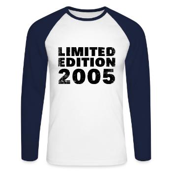 Limitierte Auflage 2005 - Unisex Baseballshirt langarm - Weiß/Navy - Vorne - Nik (191cm)