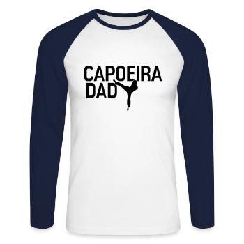 Papa Capoeira - T-shirt baseball manches longues Homme - blanc/marine - Devant - Nik (191cm)