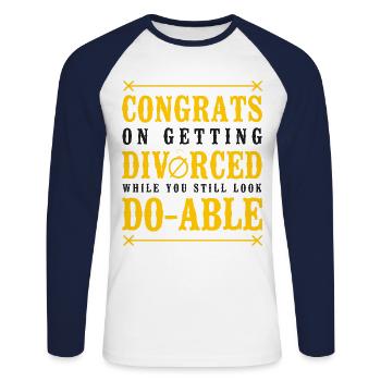 Happy Divorce Party Congrats On - Unisex Baseballshirt langarm - Weiß/Navy - Vorne - Nik (191cm)