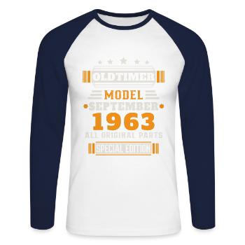 Oldtimer September 1963 Geburtstag Geschenk - Unisex Baseballshirt langarm - Weiß/Navy - Vorne - Nik (191cm)