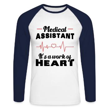 Medizinische Assistentin Herzmedizin Geschenk - Unisex Baseballshirt langarm - Weiß/Navy - Vorne - Nik (191cm)