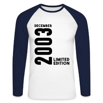 Anniversaire homme femme I Décembre 2003 - T-shirt baseball manches longues Homme - blanc/marine - Devant - Nik (191cm)