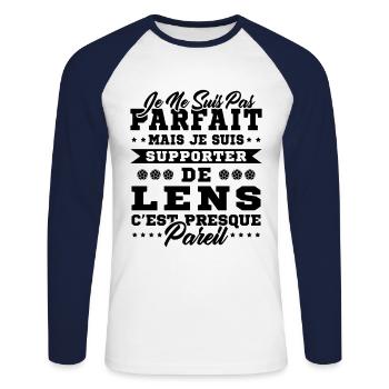 Geschenkidee für Lens-Unterstützer - Unisex Baseballshirt langarm - Weiß/Navy - Vorne - Nik (191cm)
