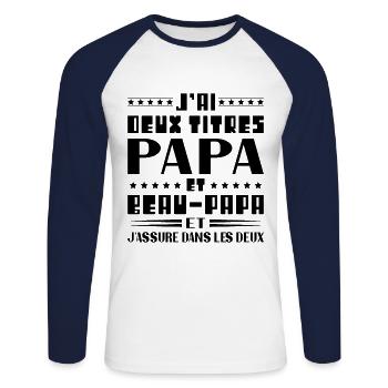 Ich habe zwei Titel: Papa und Stiefvater - Unisex Baseballshirt langarm - Weiß/Navy - Vorne - Nik (191cm)