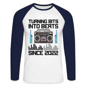 Chiptune Music Lover Groove to the Bleeps and Bloo - Unisex Long Sleeve Baseball T-Shirt - white/navy - Front - Nik (191cm)